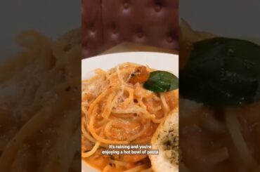 #shorts #youtubeshorts #pasta #italianfood #rainyday #rainy #yummy #yummyfood #shortsfeed #homemade