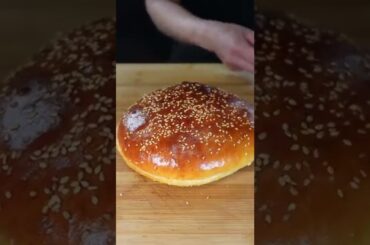 #giallozafferano Italian recipes salmon maxi burger making video # giallozafferano fan # asmr