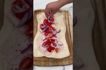 #easyrecipe #quickrecipes #recipes #healthyrecipes #stromboli #calzone #pizzadough #dinnerideas #din