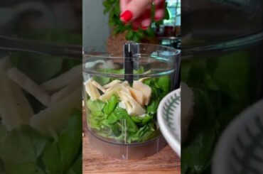 Crunchy SALMON PESTO