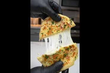 #shorts #cheese #bread #easyrecipe #cheeselover