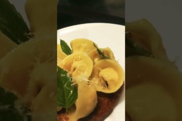 Tortellini Bolognese,Pasta Italian,Italian food,Italian recipe,#short video#short viral#viral video