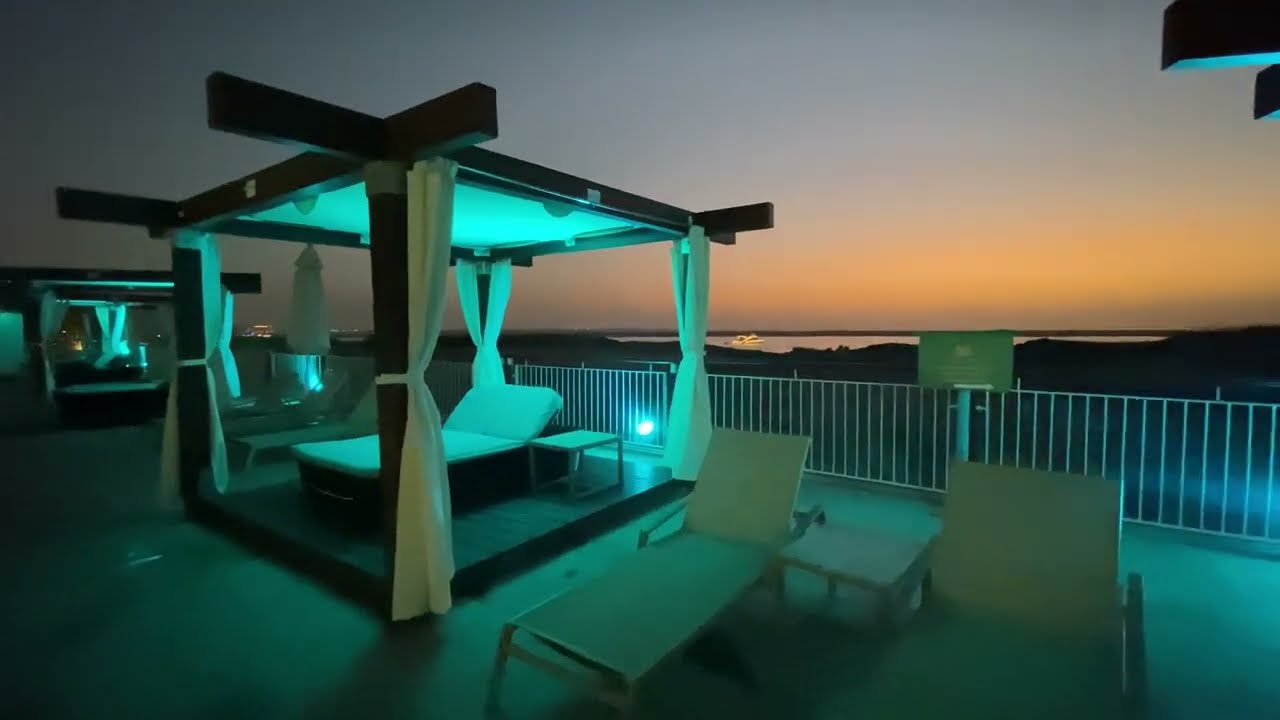 Radisson Blu Hotel, Abu Dhabi Yas Island, UAE – Unravel Travel TV Radisson Blu Hotel, Abu Dhabi Yas Island, UAE - Unravel Travel TV