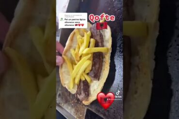 Panino con Qofte #panini #streetfood #italianfood #fastfood