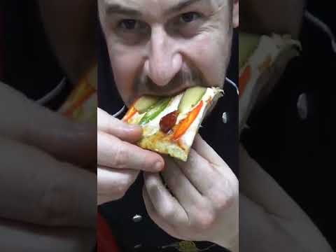 Chicken Pizza Recipe #Shorts Chicken Pizza Recipe #Shorts