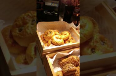 breadsticks Italian food #shorts