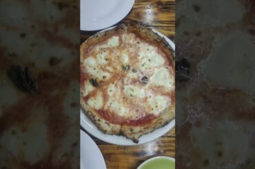 Italian Pizza, Margarita extra Bocconcini Cheese for Vegetarians.