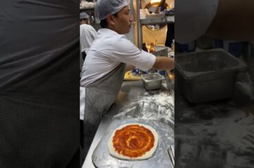 Pizza. Italian Pizza #bangalore #streetfood #shorts #youtubeshorts @Aamchimumbai