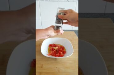 bruschetta #bruschetta #italianfood #italiancuisine #easysnacks #easyrecipe #shorts #shortsfood