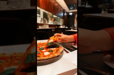 I don’t care if it’s fine dining, if there’s pizza on the menu, I’m ordering it. #shorts #pizza