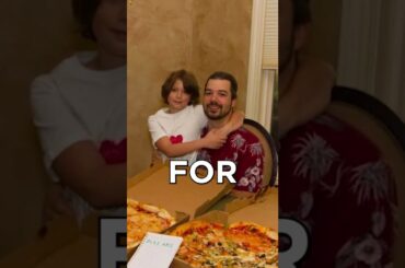Bitcoin Enthusiast spent 10,000 BTC on two large pizzas!