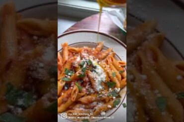 #pasta #foodie #short #shortvideo #italianfood