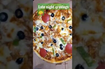 #pizza #instadaily #instalike #travel #photography #cookingwithfiz  #italianfood #foodblog #craving