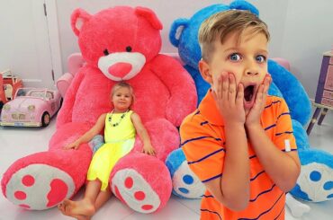 Diana and Roma learn how to share