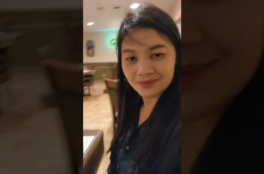 We Had Dinner In Italian Restaurant Villa sa USA | Big Plate Salad served with Extra Fries & Cheese