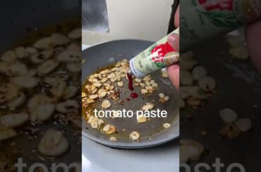 Spicy and Creamy Pasta #shorts #pasta #spaghetti #italian #food #foodblogger