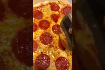 #pizzalover #italianfood #peperone #foodie #food #chefarkhan