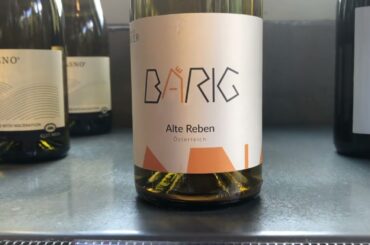 Wine Geeks | White Wines to Beat the Heat