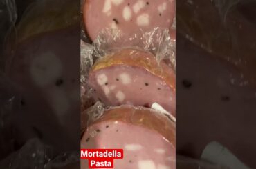 Mortadella e pasta