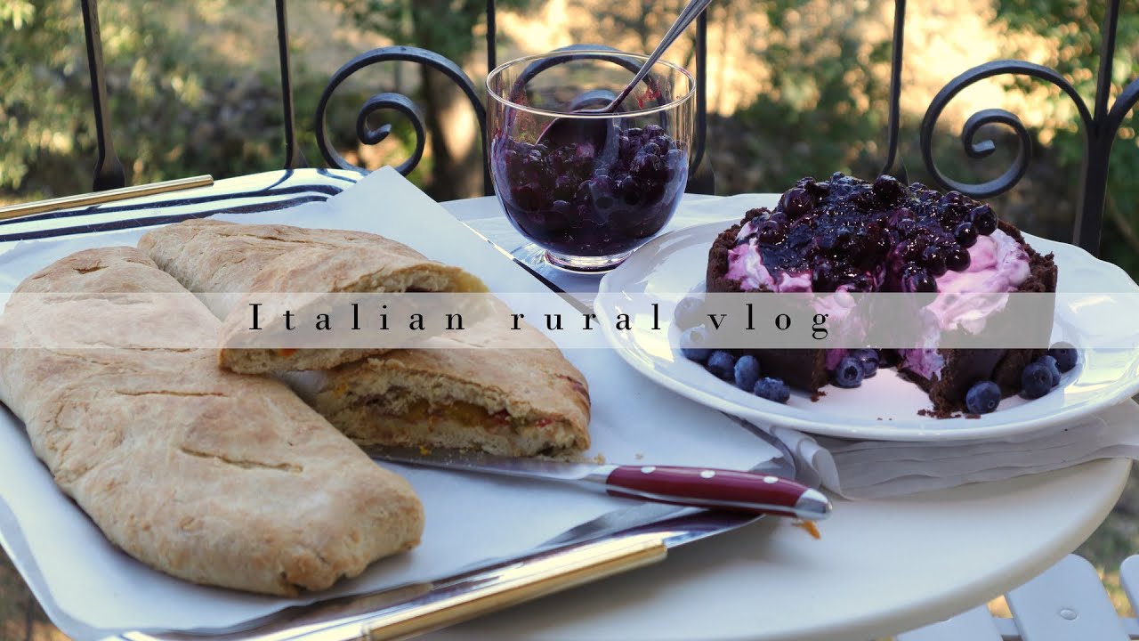 SWEET or SAVOURY snack? Home cooking in Italy | Blueberry cheesecake and stuffed pizza | Slow living SWEET or SAVOURY snack? Home cooking in Italy | Blueberry cheesecake and stuffed pizza | Slow living