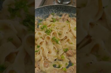 Best Fettuccine Alfredo pasta #shorts #shortsvideo #ytshort #ytshorts