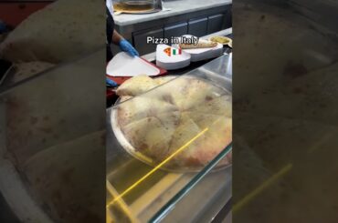 Pizza in italy #food #foodie