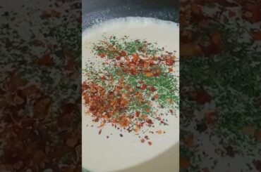 CHEESE SPAGHETTI | Spaghetti Recipe | Real Spaghetti Carbonara #spaghetti #youtubeshorts #shorts