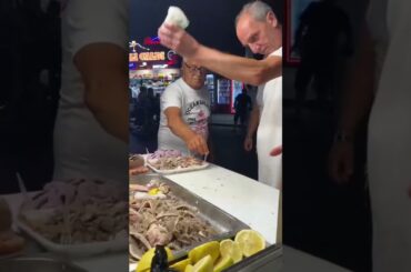 Delicious Street food | Authentic Italian cooking in Naples