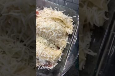 Italian Manicotti feast! #italianfood #italian #food #foodie #eat #eating #dinner #homemadefood