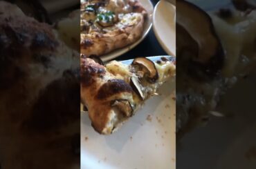 Italian food again! #shorts #pizza #pasta #bread