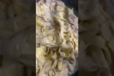 Fettuccine Alfredo! #fettuccinialfredo #pasta #pastarecipe #italianfood #italian #food #foodie #eat