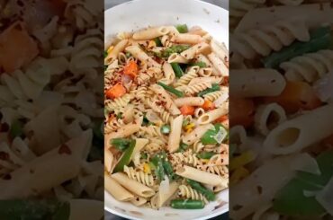 Easy healthy yummy Italian pasta #healthy #pasta #shorts