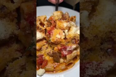 LATE NIGHT PASTAHOLICS #vegas #lasvegas #pasta #pastalover #italian #italianfood #foodie #delicious