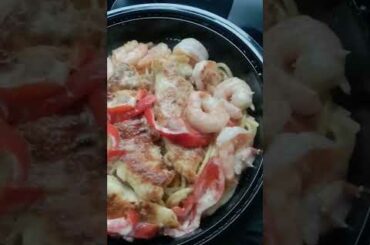 Shrimp and Chicken Carbonara