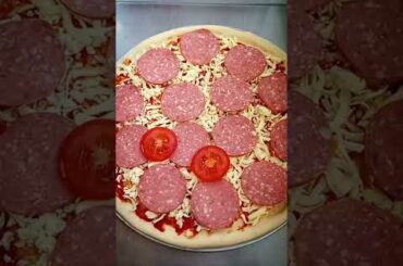 Italian Pepperoni Pizza Recipe #shorts #foodshorts