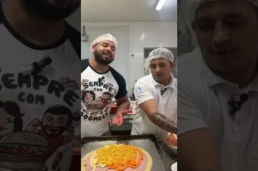 Uma Pizza com o Casal Nascimento! | Ewerton Santana #Shorts