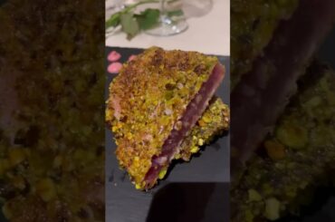 Tuna Stakes & White Wine, Golfo Dei Poeti Restaurant, Lerici, Liguria #tunasteak #whitewine #shorts