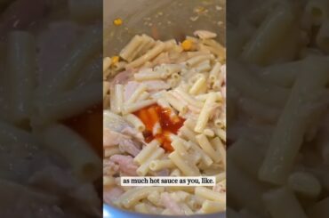 The Easiest Pantry Cooking Buffalo Chicken Mac