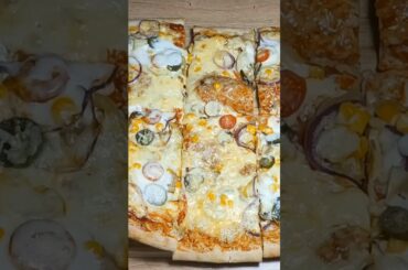 VEG CHEES PIZZA Very Famous Spicy Veg Cheese Pizza of Pakistani Russian Food  | Pizza  | Pizza dough