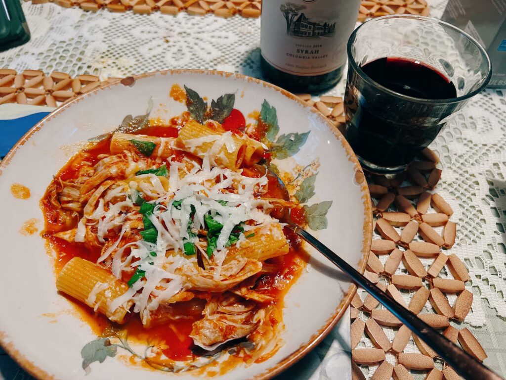 Rigatoni with Pork and Tomato Sauce