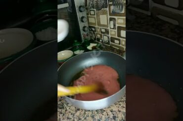 #shorts #cookingathome #italiancooking #castironcooking #cooking #cookingclass #pasta #pastachips