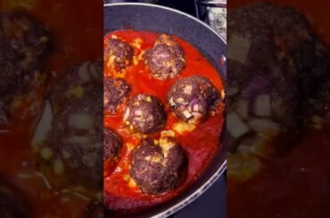 Spaghetti & Meatballs | African Dining Table Series