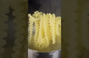 Italian food.. #italianfood #viral #moreviews #foodie #food #moresubscribers2022