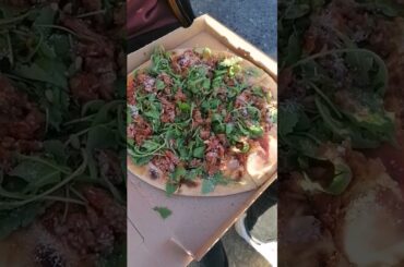 #best #pizza in #denhaag  #pizzeria #etna #shorts #romana #diparma #italianfood #dinner #foodie