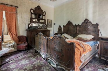 Forgotten Village - Exploring Abandoned Villa