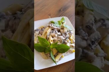 Pasta | Italian Food| Food Blogger| Travel Blogger | Chicken| Basil | Mushroom