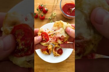 TOMATO AND CHEESE PUFF PASTRY #shorts