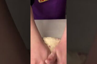 PIZZA CASERA DE SALAME! #shorts