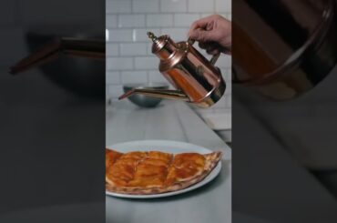 Pizza Marinara | Pizza alla Marinara | Italian cuisine | Naples