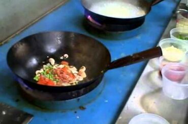 A New Twist on Italian Cooking - Pasta in a Wok!